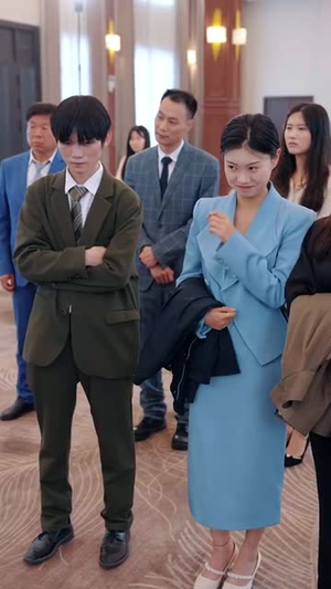 冷眼旁观的她（61集）免费短剧看全集