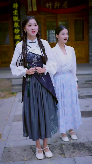 叛师后，大师姐哭了（82集）全网独播短剧免费观影