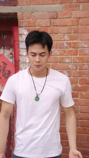 乡村绝品神医（71集）在线免费观看热门短剧大结局