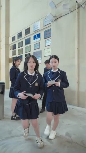 赶出家门后我靠带崽成赢家（82集）短剧更新抢先看