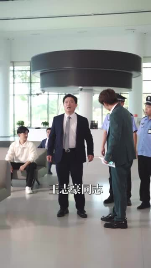 万界收租，女帝也得上供（60集）熬夜也要追的短剧