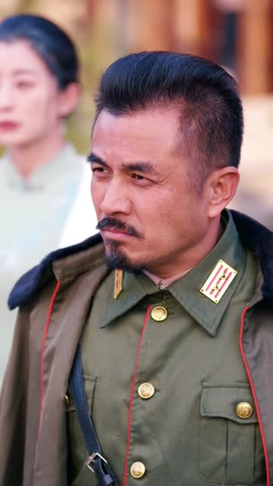 欺我年少家穷，看我护母成龙（57集）一口气看完热门短剧