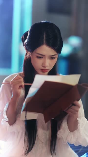 琉璃钟，琥珀浓（90集）红果短剧免费看全剧