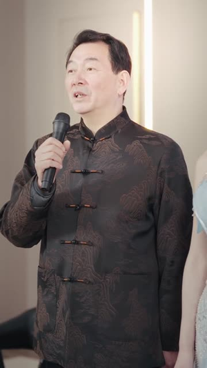 致富,透视小保安:我以神瞳鉴乾坤(103集) 致富,透视小保安:我以神瞳鉴乾坤(103集)经典老剧短剧免费看