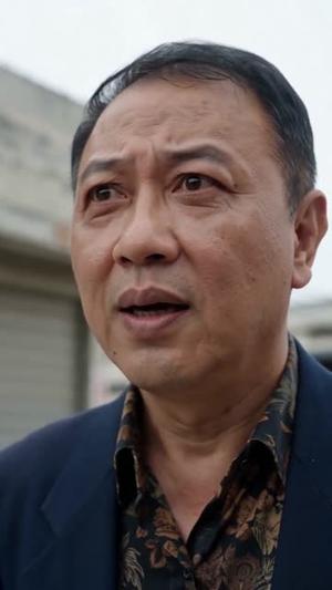 分家只给枯井？我挖出灵泉（80集）温柔追捕短剧剧情