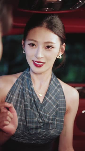 拦下影帝豪车后,我与他契约成婚(94集) 拦下影帝豪车后,我与他契约成婚(94集)在线观影短剧全集免费看