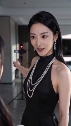 穿书被送精神病院（40集）好看又精彩的短剧
