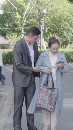 父母不是吸血包（60集）热播短剧持续更新中